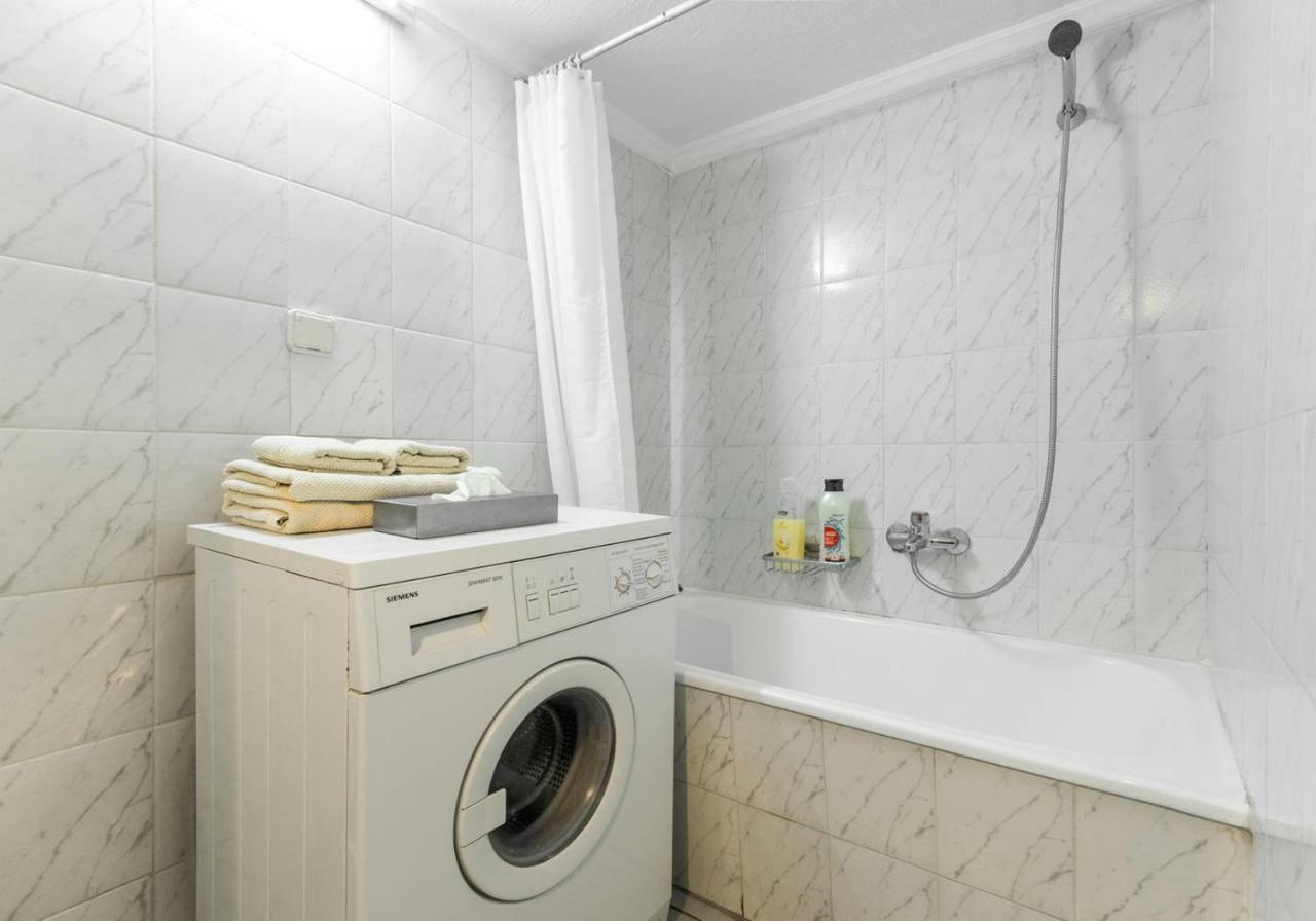 Cozy And Bright Apartment In The Heart Of The City Thessaloniki Exterior photo